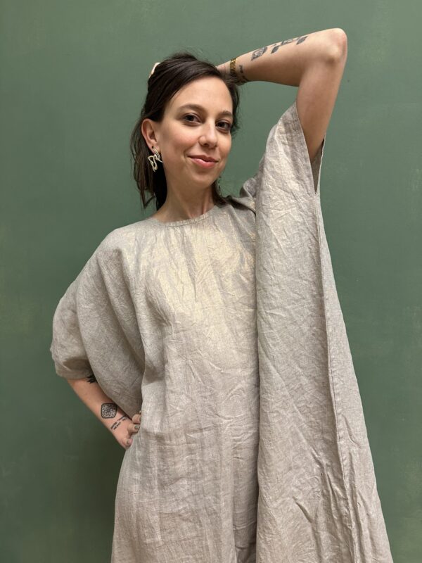 Szata Królowej "Złota Lniana Szata"