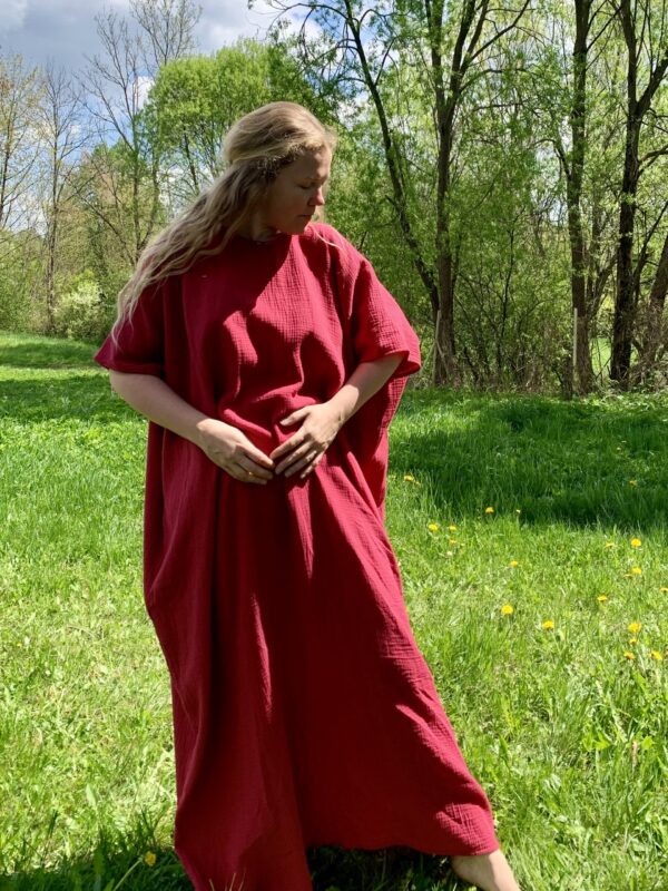 Suknia MATKA – Czas na Twoją Siłę Wewnętrzną / NA ZAMÓWIENIE