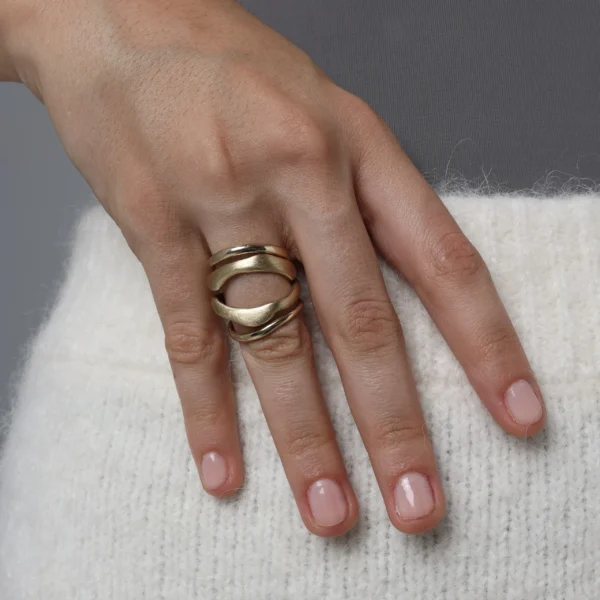 Pierścień Spójność - Muza Dwóch Jakości