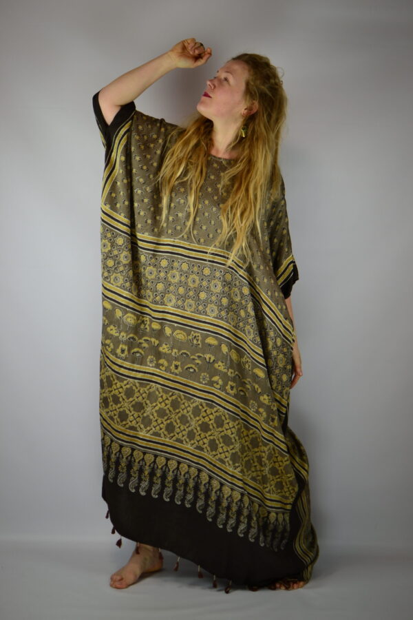 Szata Królowej "Złota Królowa"