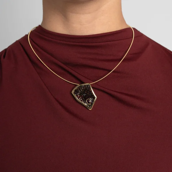 Lace of the Night pendant - Muse of Intuition