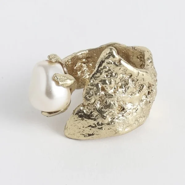 Pierścień „Otulona Perła - Muza Czułości"