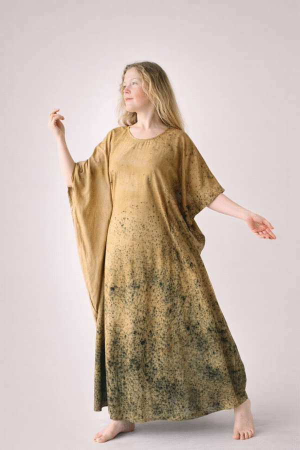 Dzika Szata z kolekcji Kolorowy Wiatr "Złoty Pył"