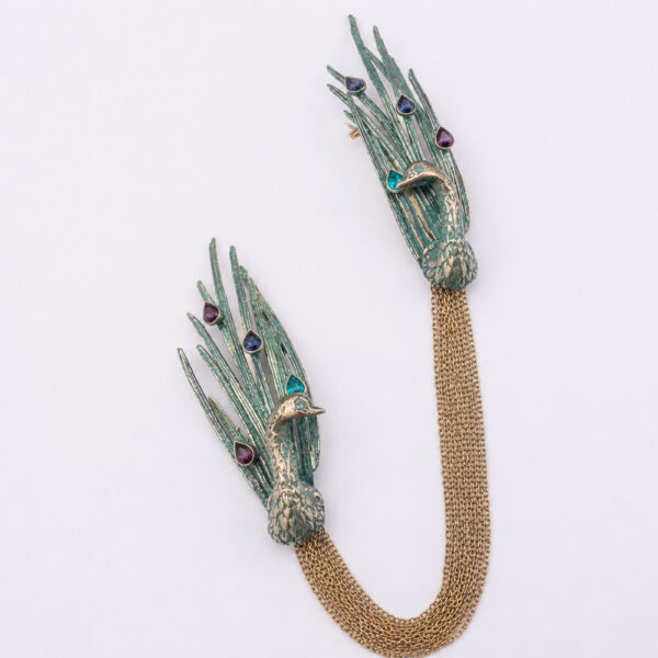 Peacock Gardens Brooch – Muse of Radiance